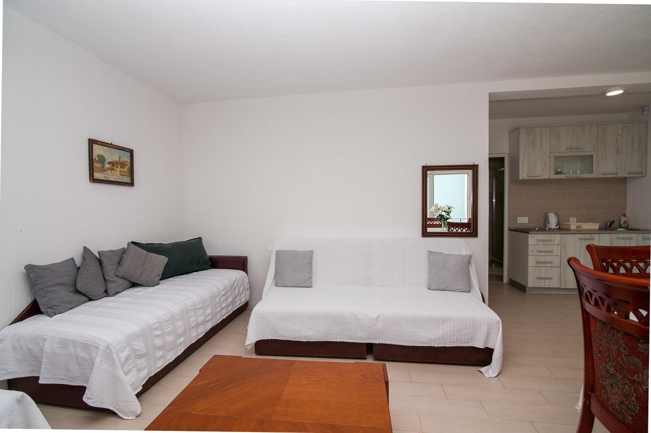 Open Sea Apartments Utjeha Ngoại thất bức ảnh