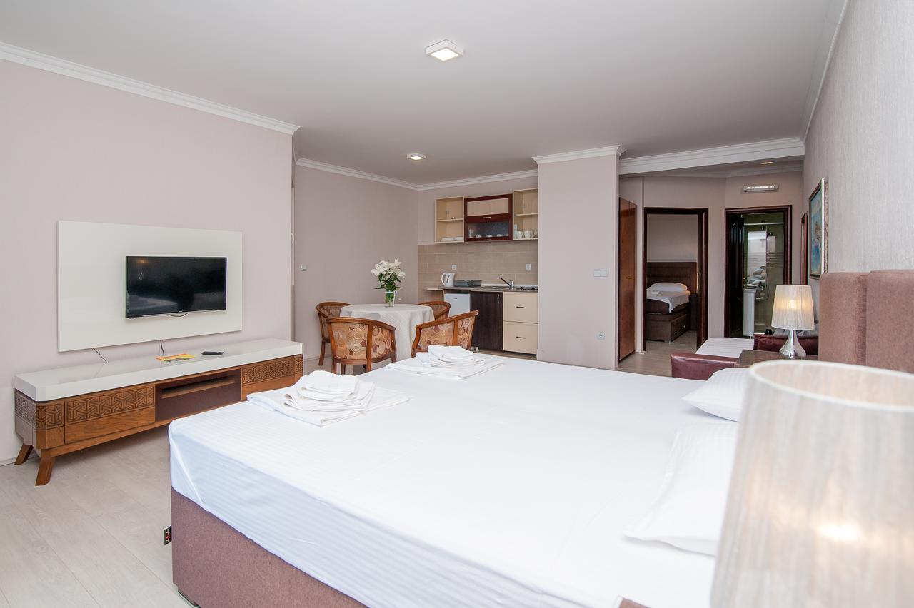 Open Sea Apartments Utjeha Ngoại thất bức ảnh