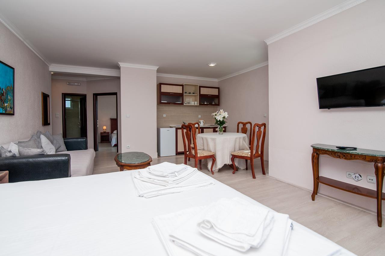 Open Sea Apartments Utjeha Ngoại thất bức ảnh